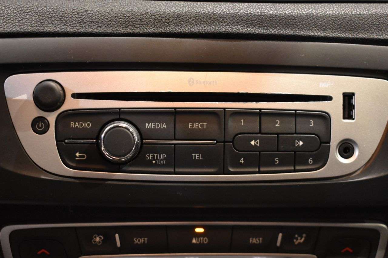 RENAULT SCENIC en Minoautos