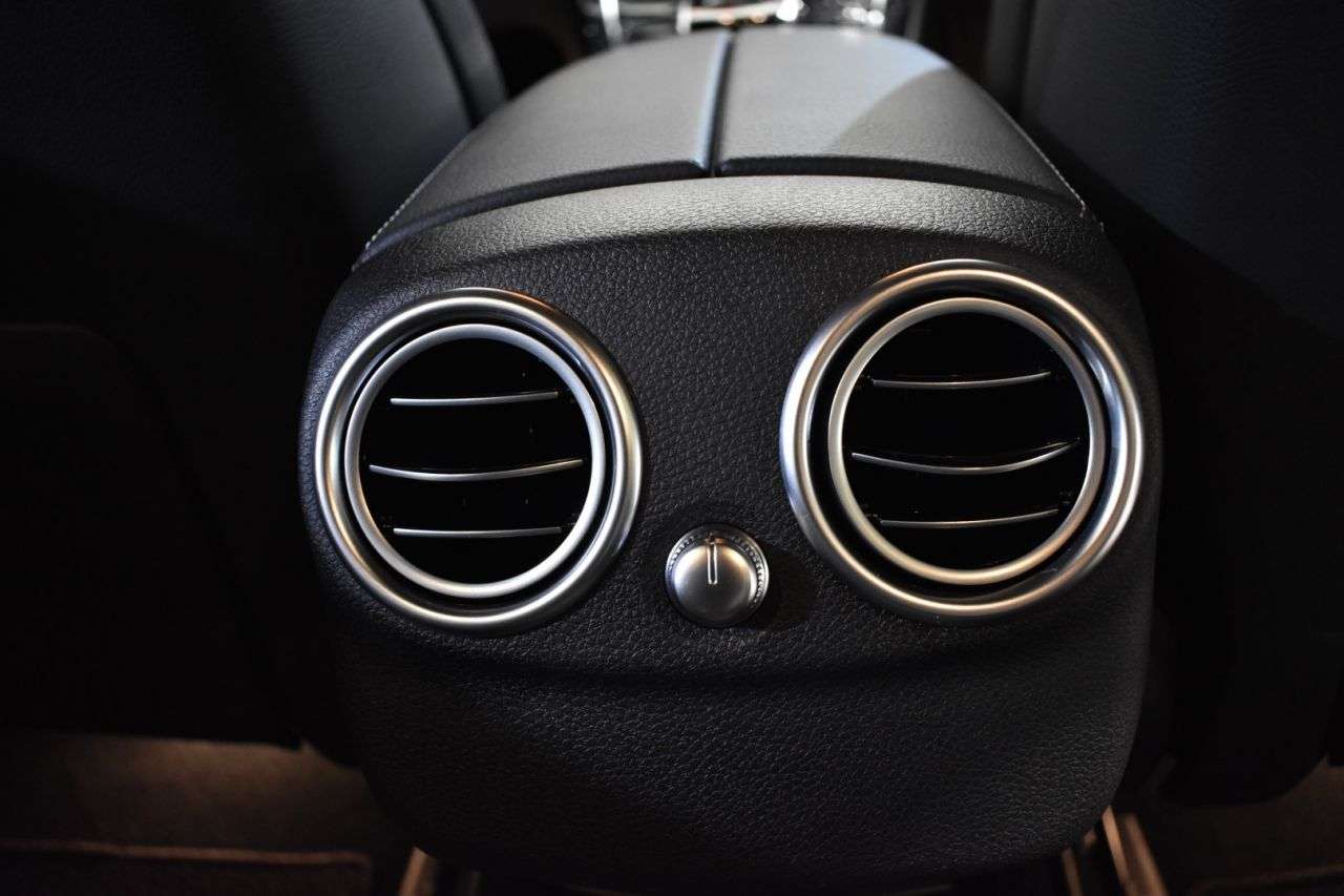 MERCEDES-BENZ CLASE C en Minoautos