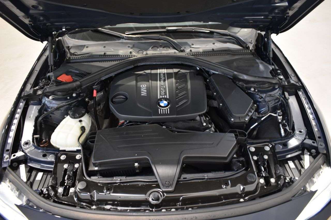 BMW SERIE 3 en Minoautos