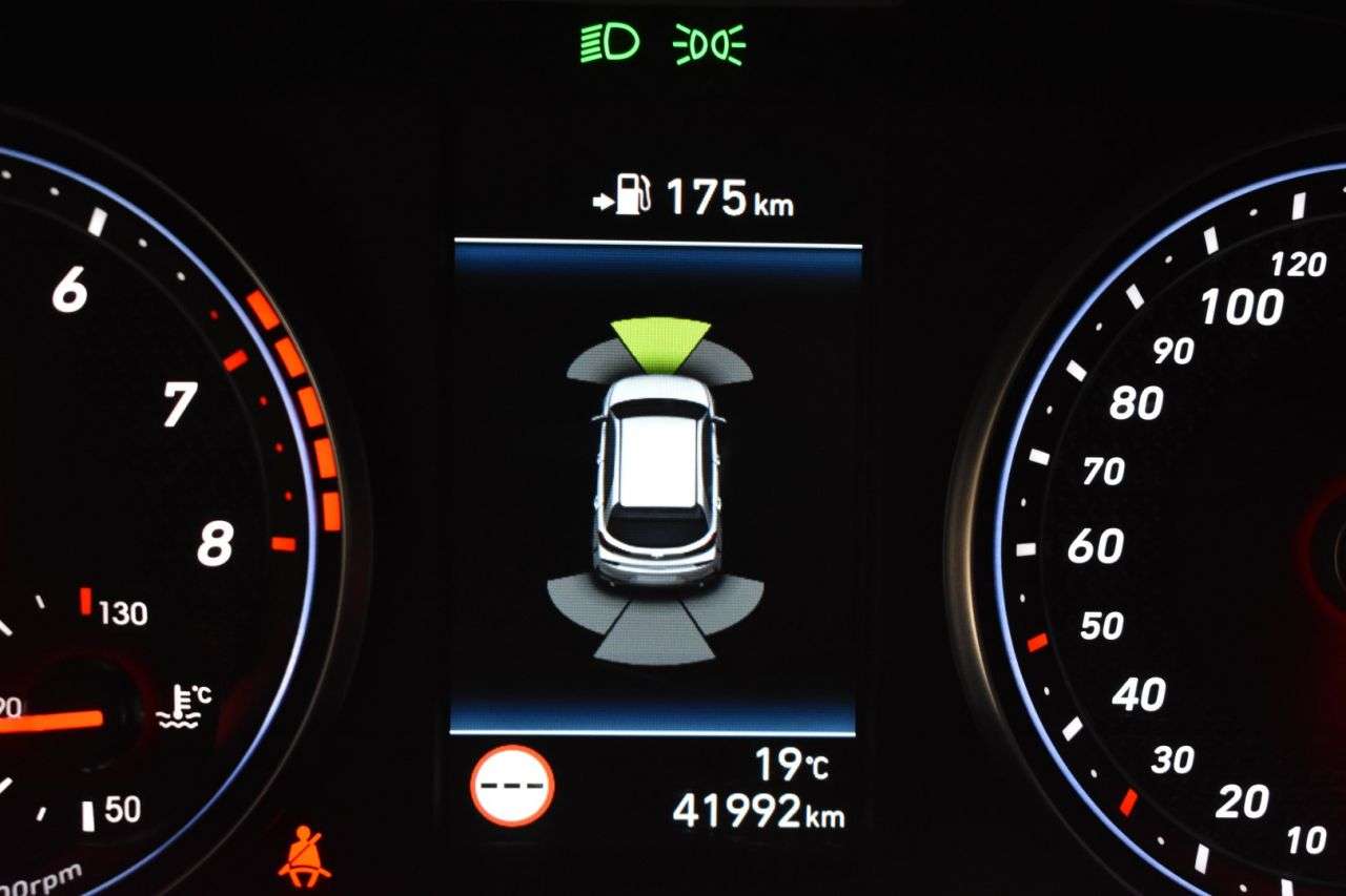 HYUNDAI I30 en Minoautos