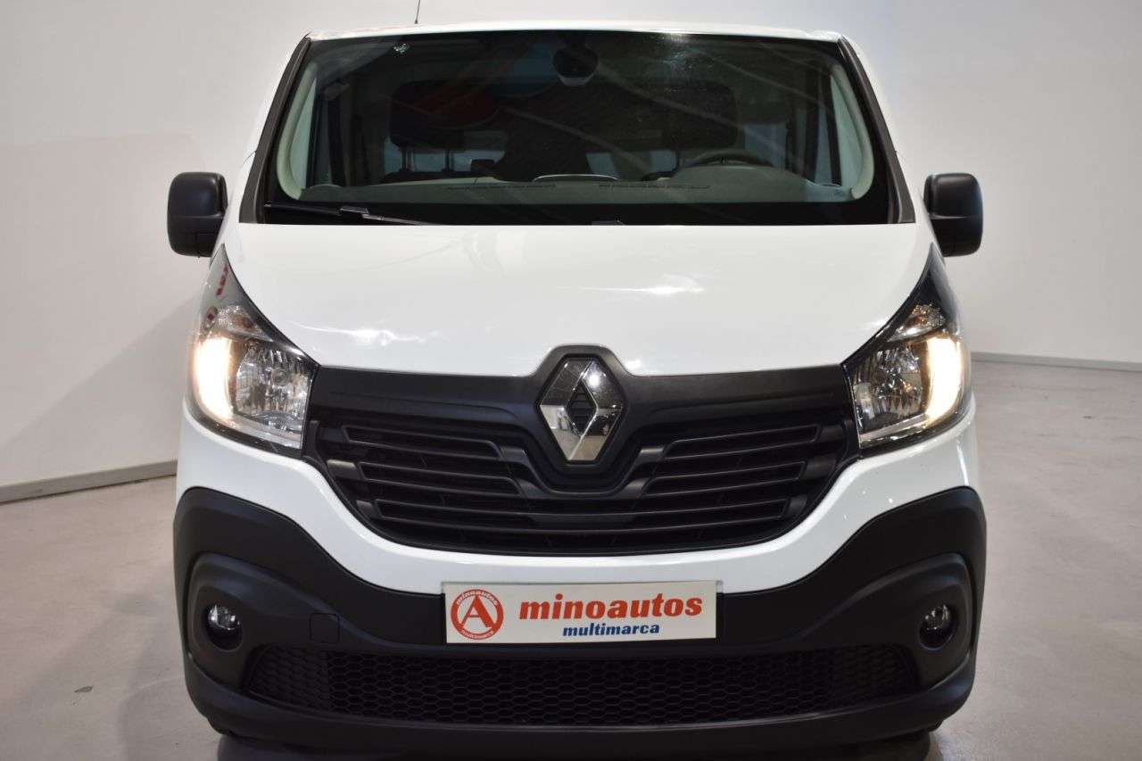 RENAULT TRAFIC en Minoautos