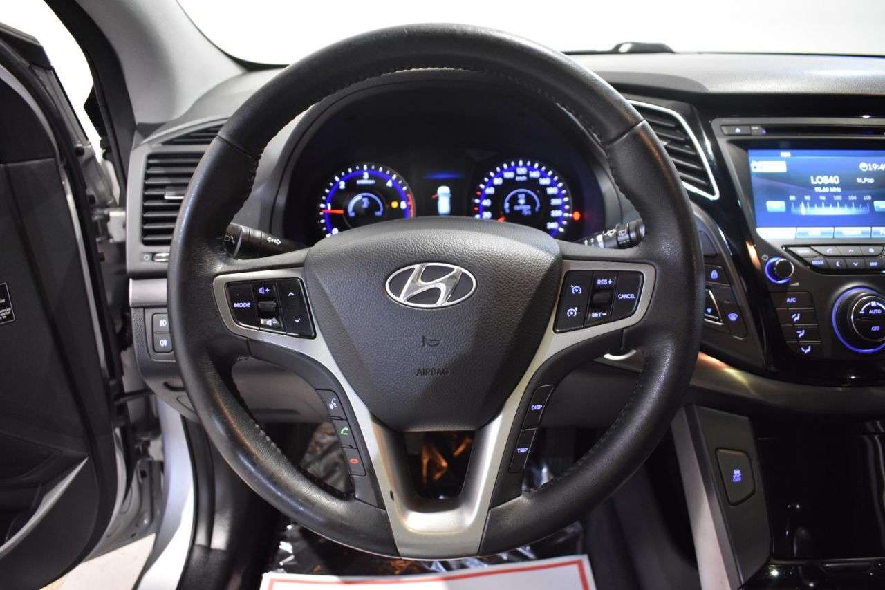 HYUNDAI I40 en Minoautos