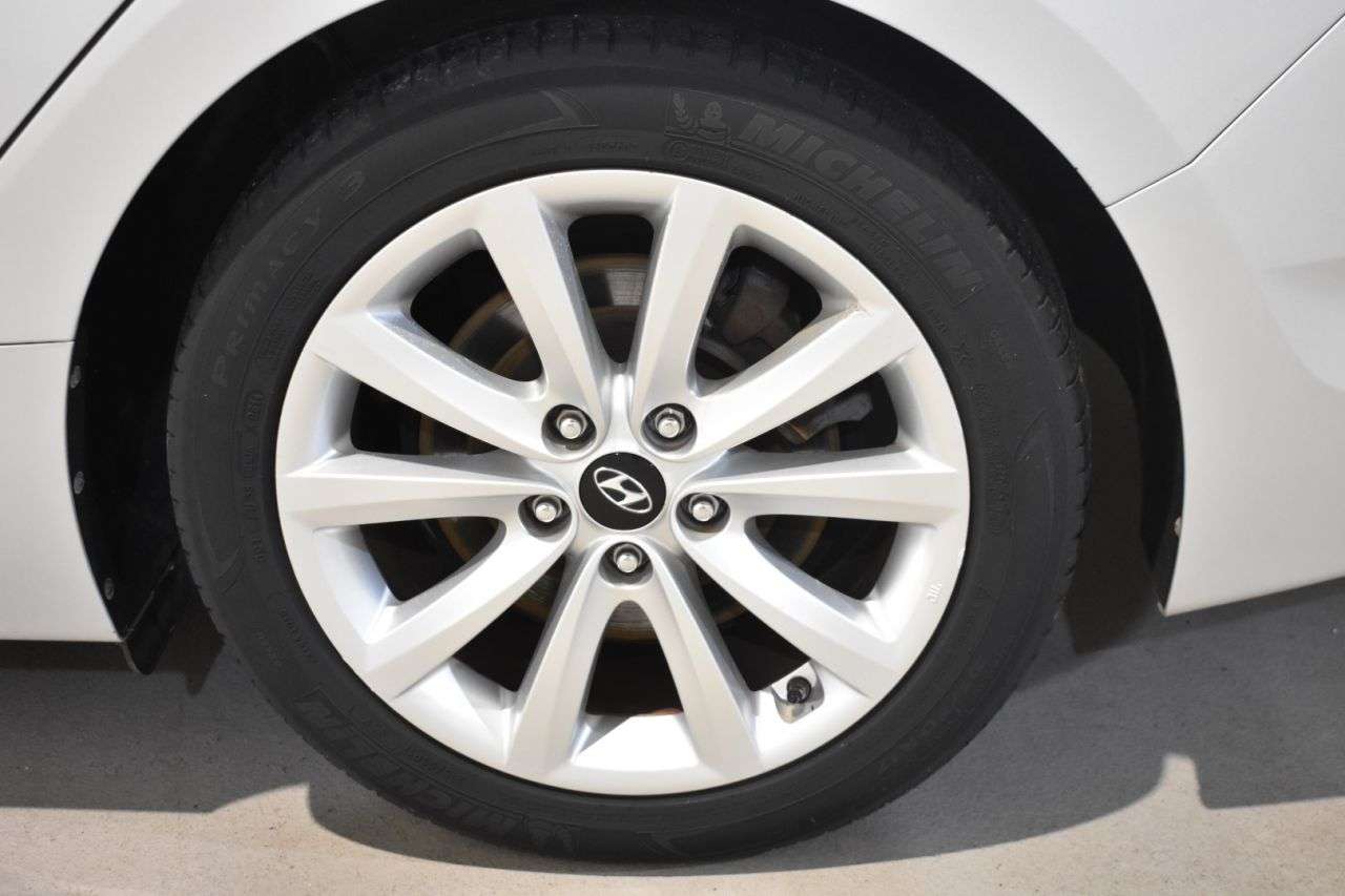 HYUNDAI I40 en Minoautos