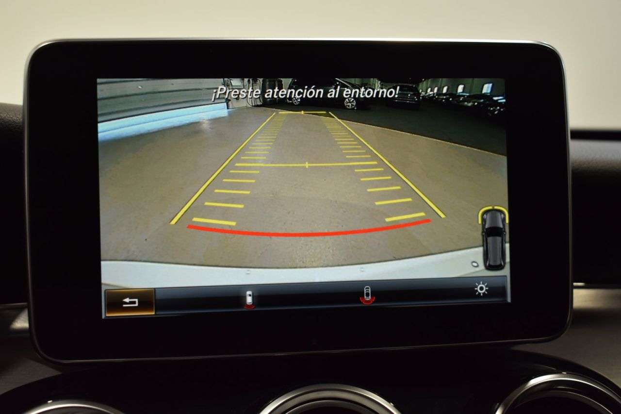 MERCEDES-BENZ CLASE C en Minoautos