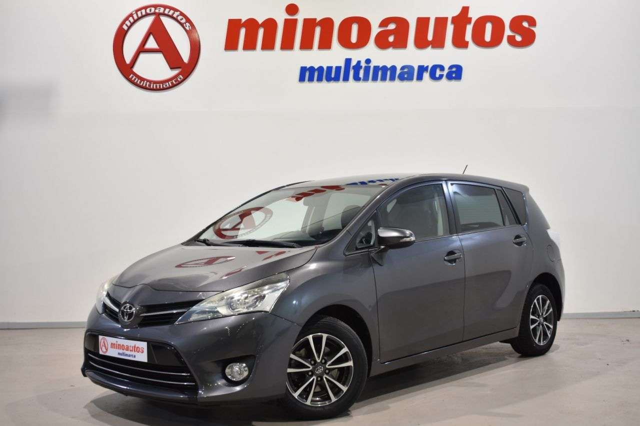 TOYOTA VERSO en Minoautos