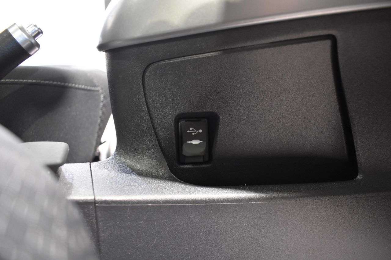 TOYOTA VERSO en Minoautos