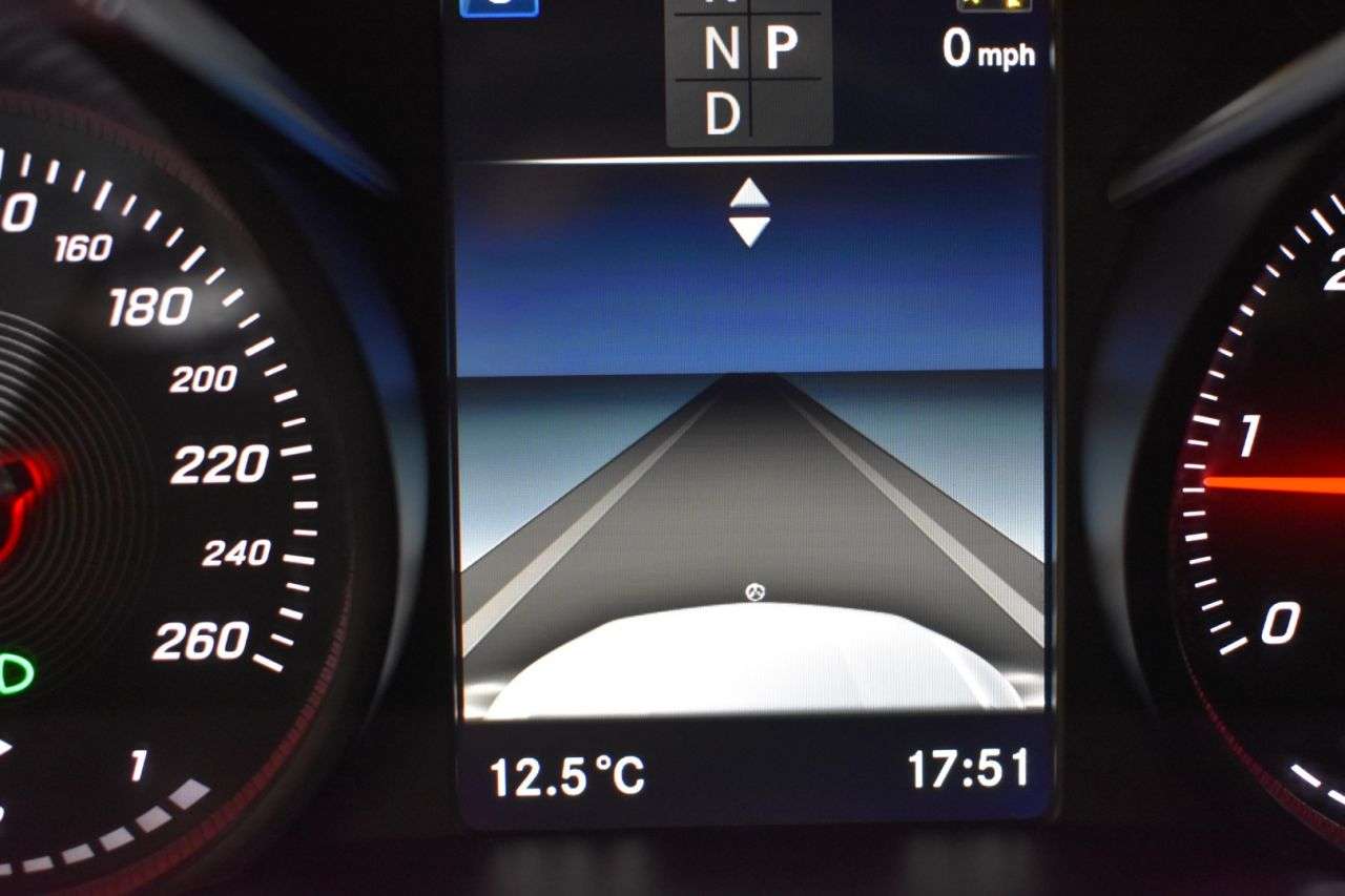 MERCEDES-BENZ CLASE GLC en Minoautos