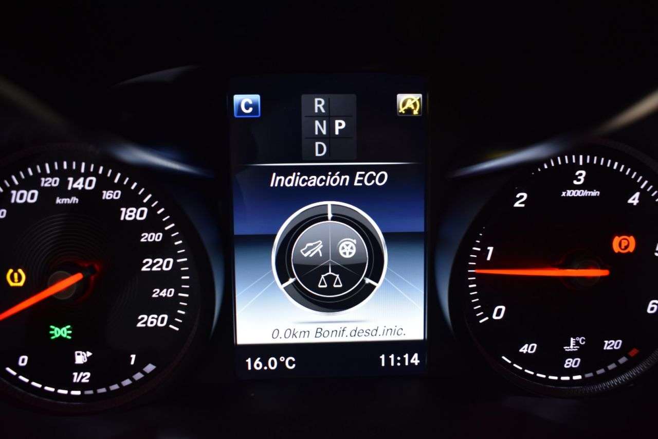 MERCEDES-BENZ CLASE C en Minoautos