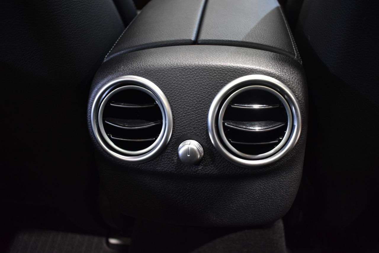 MERCEDES-BENZ CLASE C  en Minoautos