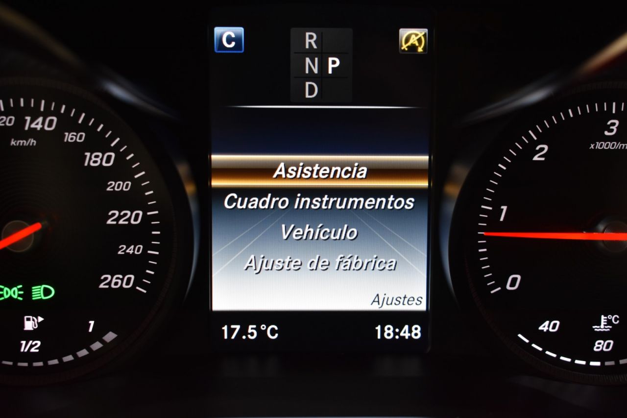 MERCEDES-BENZ CLASE C  en Minoautos