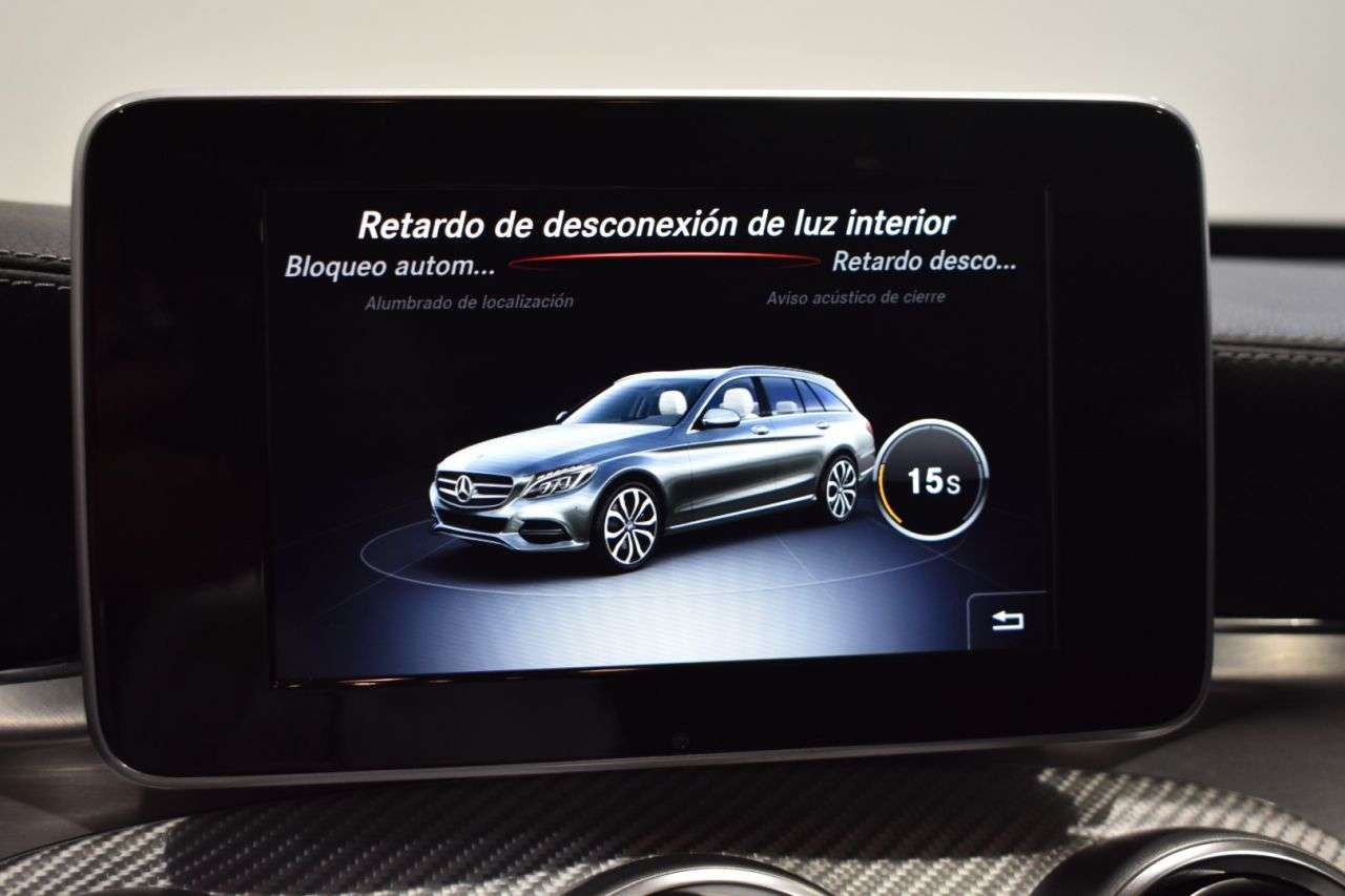 MERCEDES-BENZ CLASE C  en Minoautos