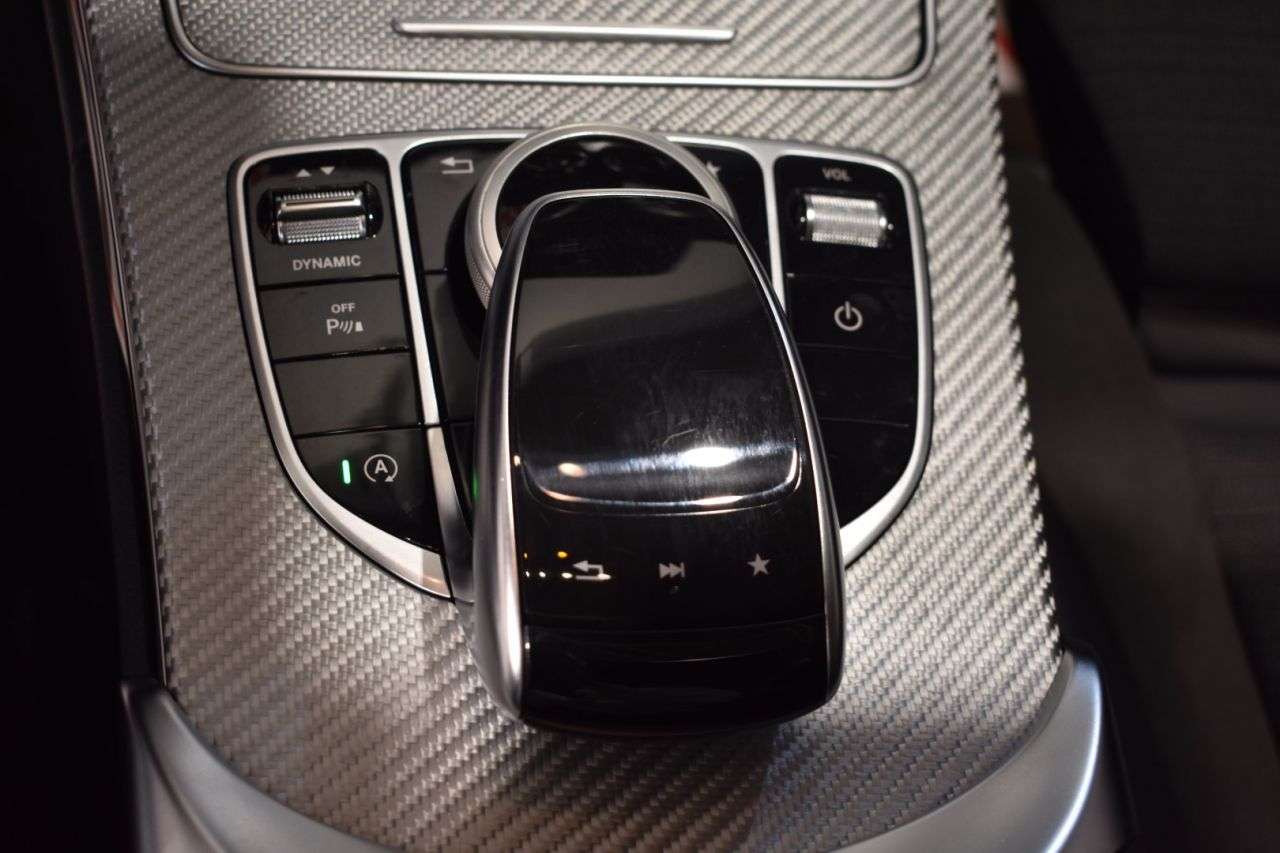 MERCEDES-BENZ CLASE C  en Minoautos