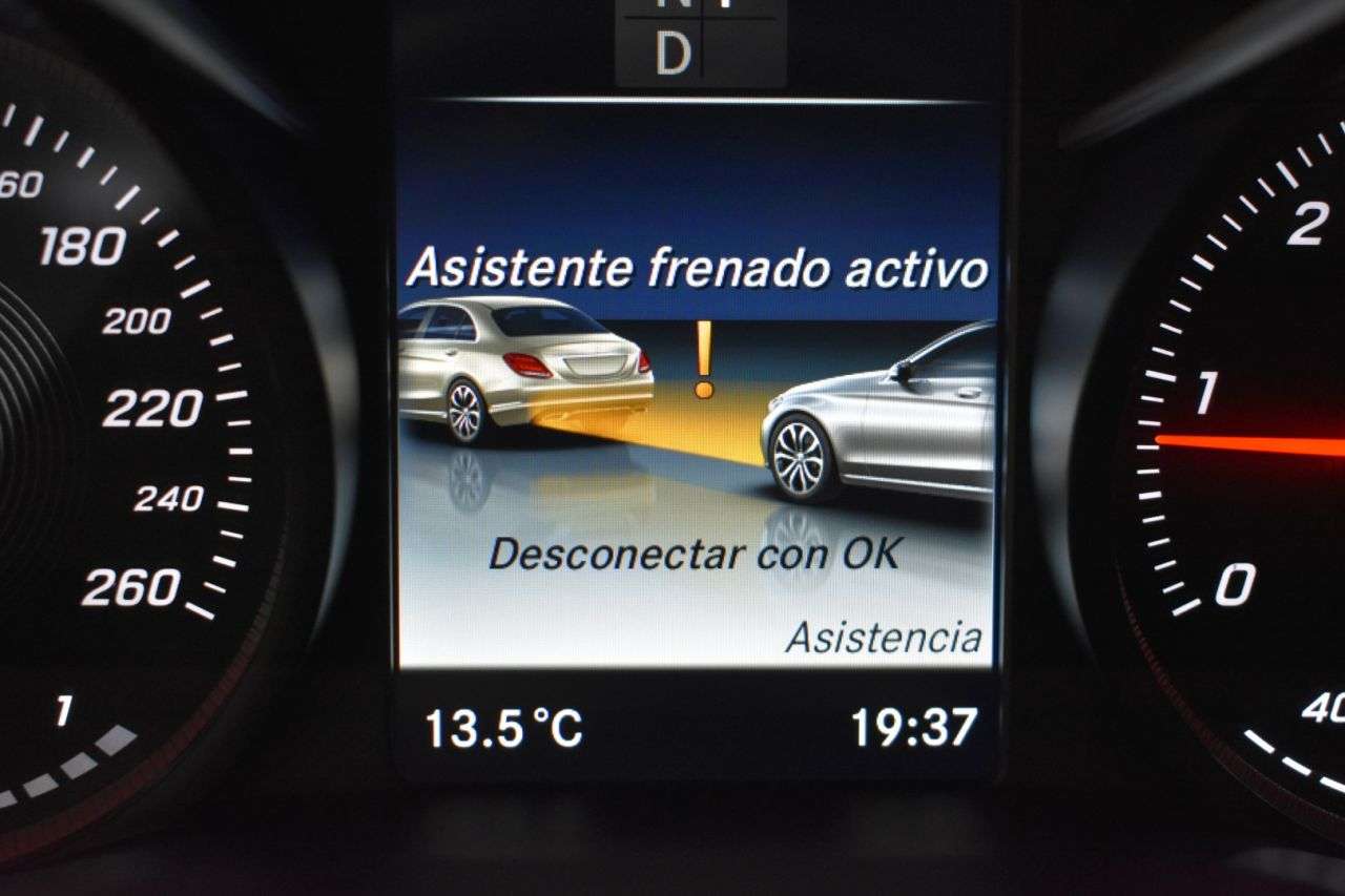 MERCEDES-BENZ CLASE C en Minoautos