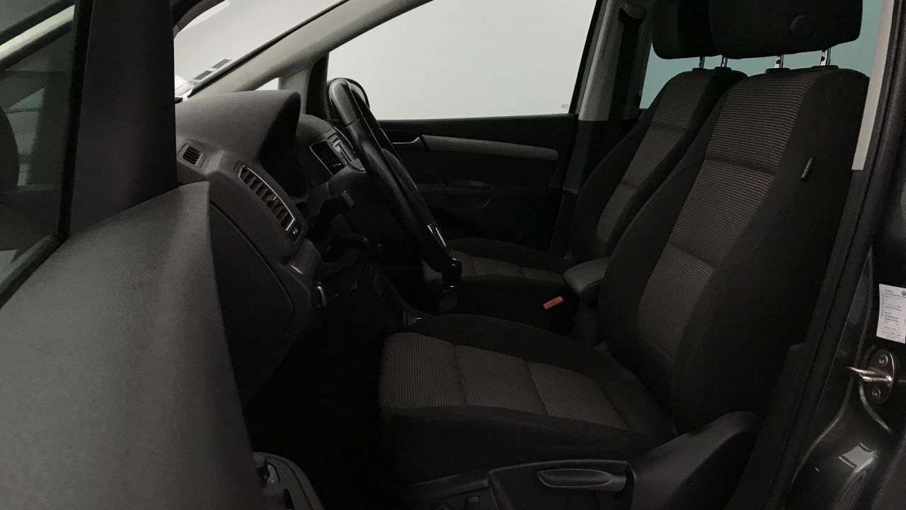 VW SHARAN en Minoautos