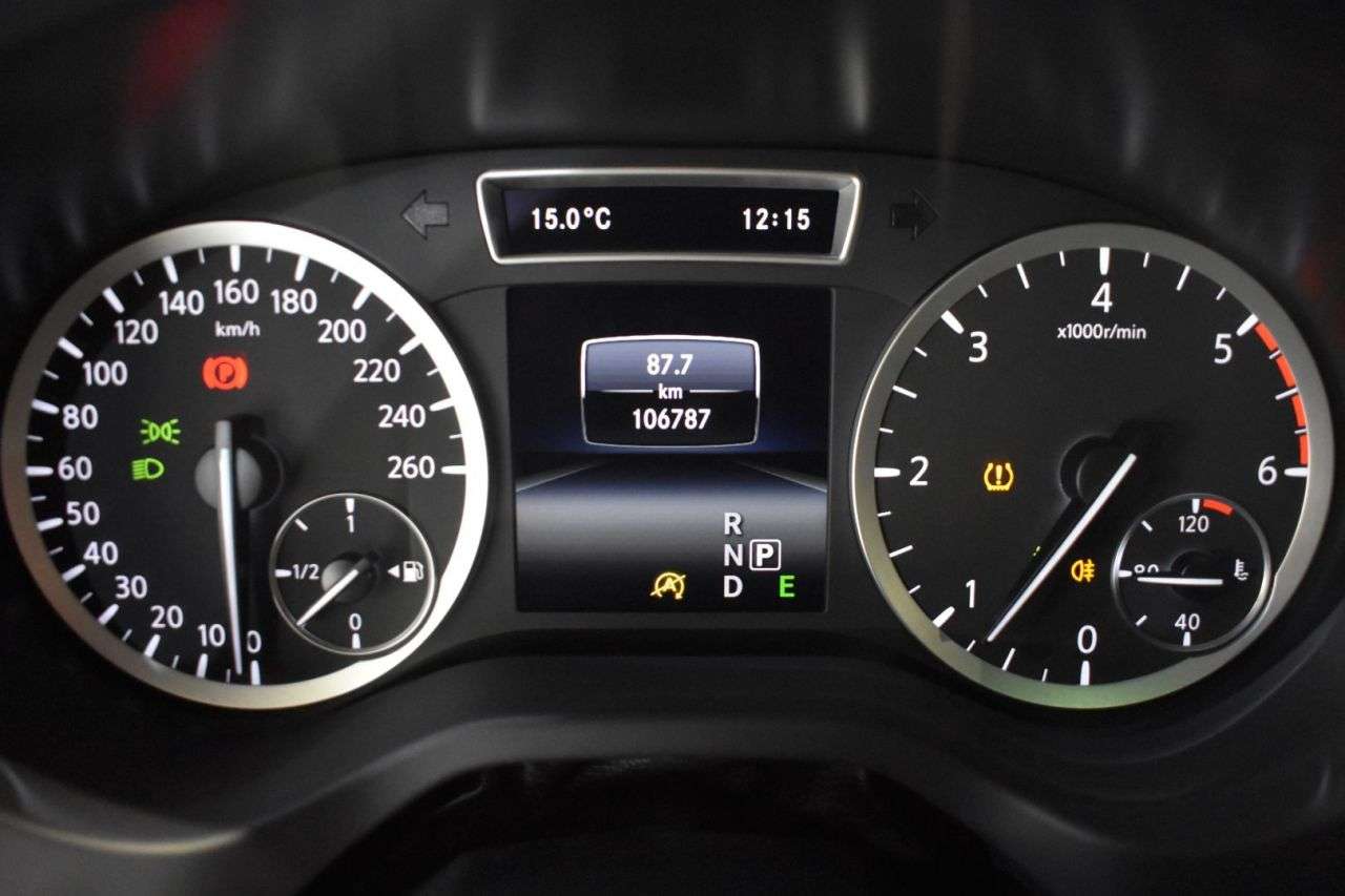 INFINITI Q30 en Minoautos