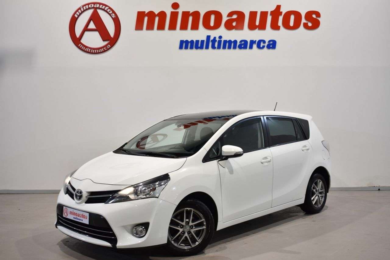 TOYOTA VERSO en Minoautos