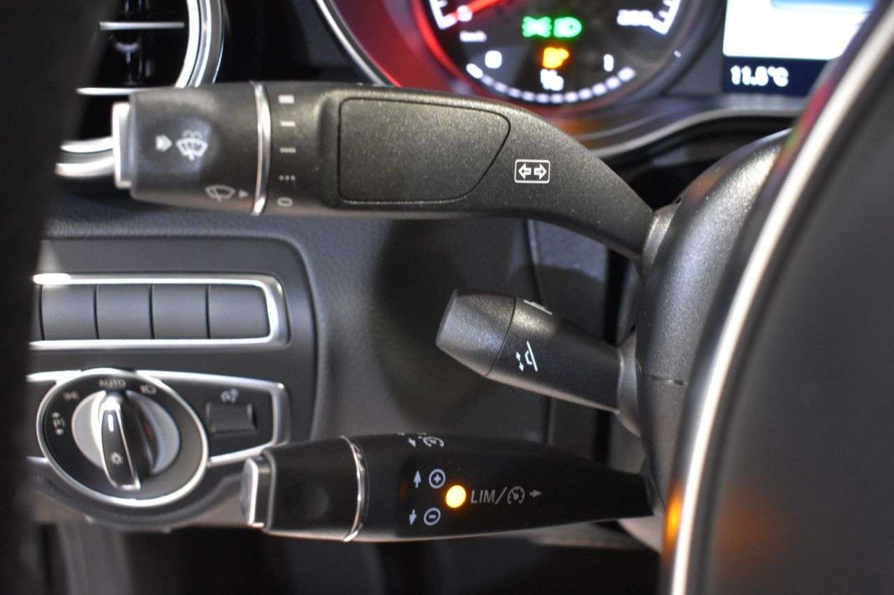 MERCEDES-BENZ CLASE C en Minoautos