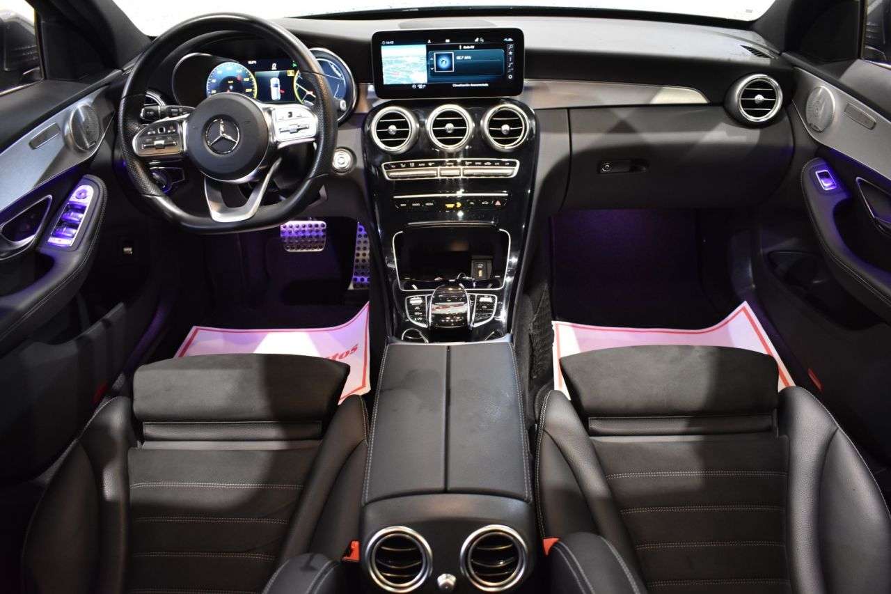 MERCEDES-BENZ CLASE C en Minoautos
