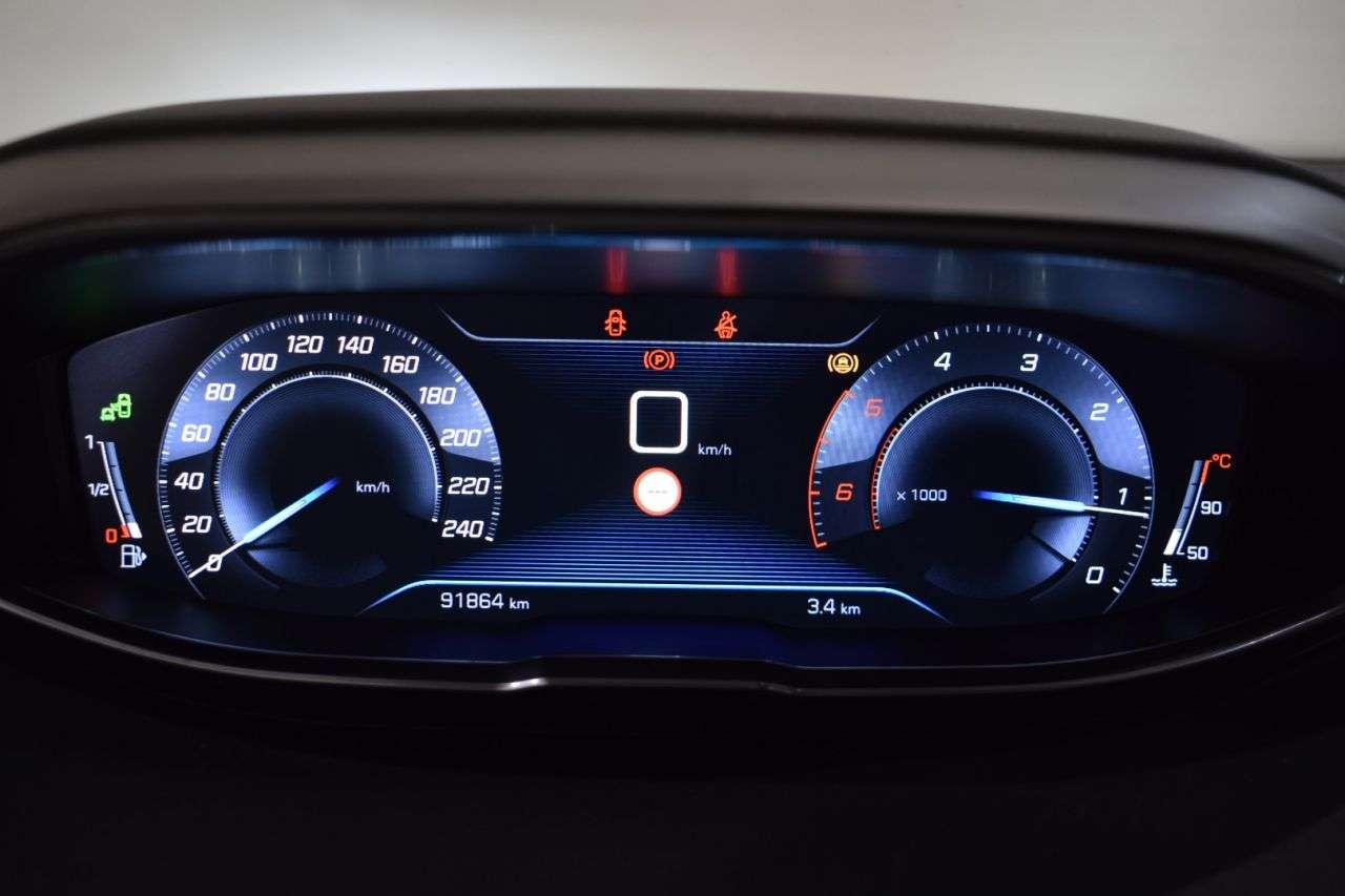 PEUGEOT 5008 en Minoautos