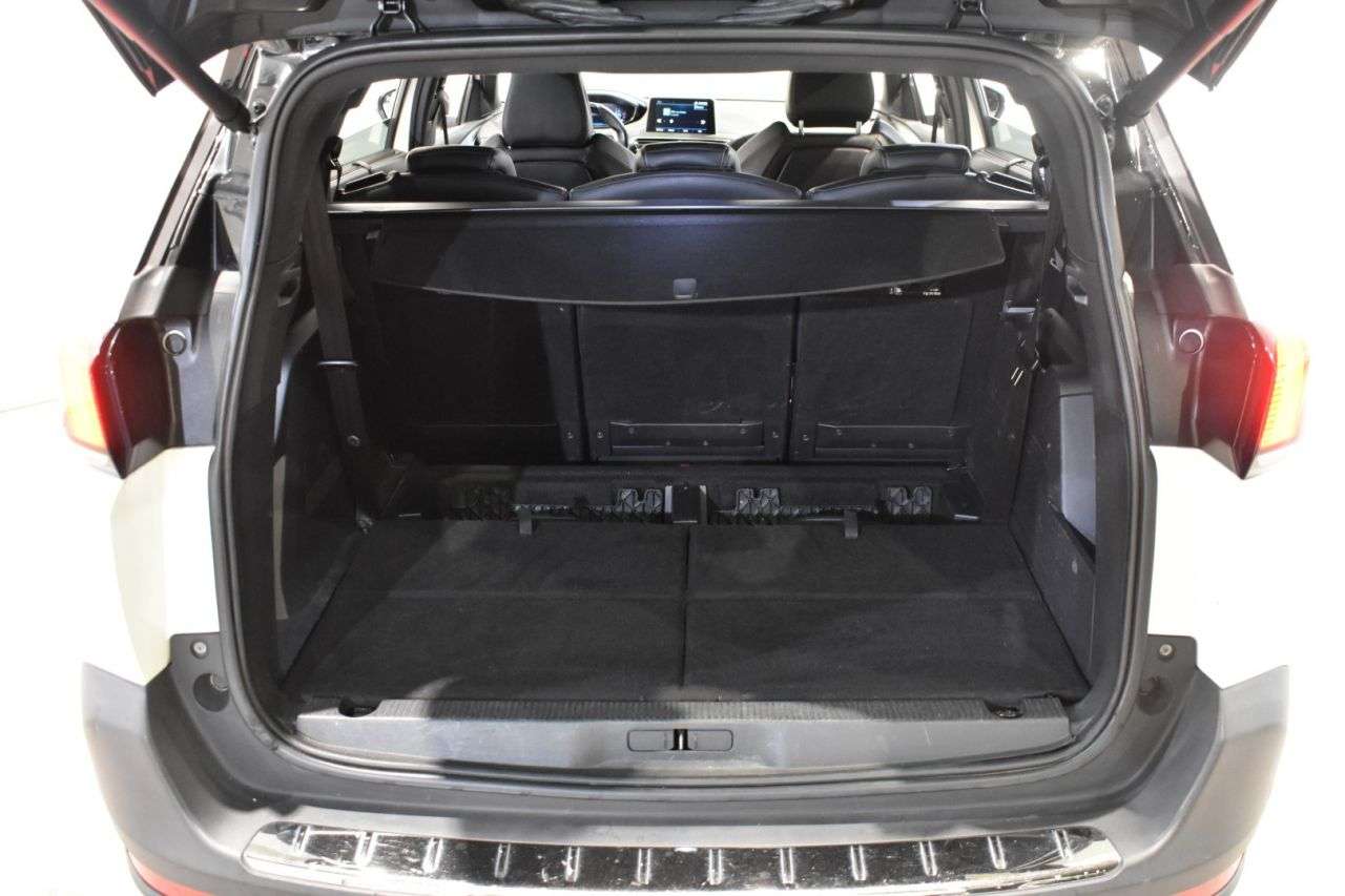 PEUGEOT 5008 en Minoautos