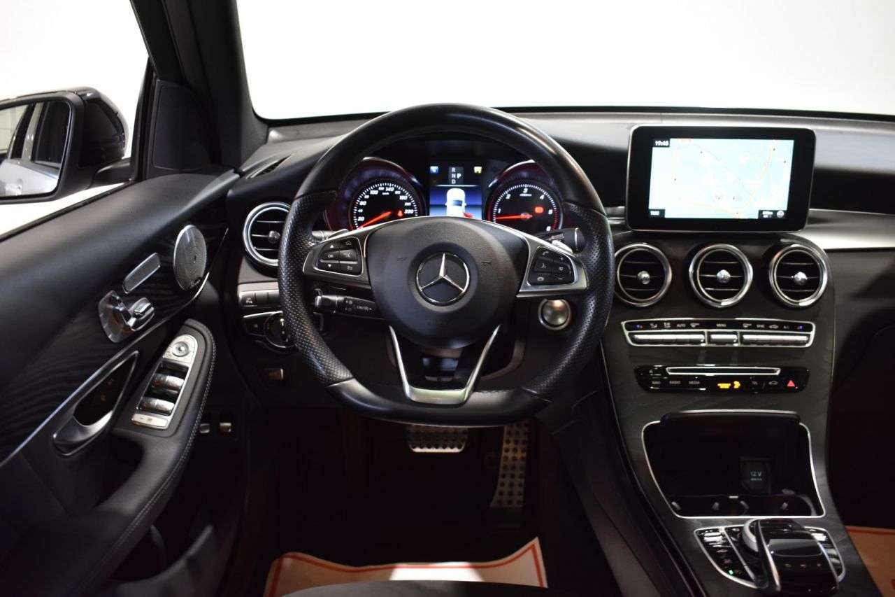MERCEDES-BENZ GLC en Minoautos