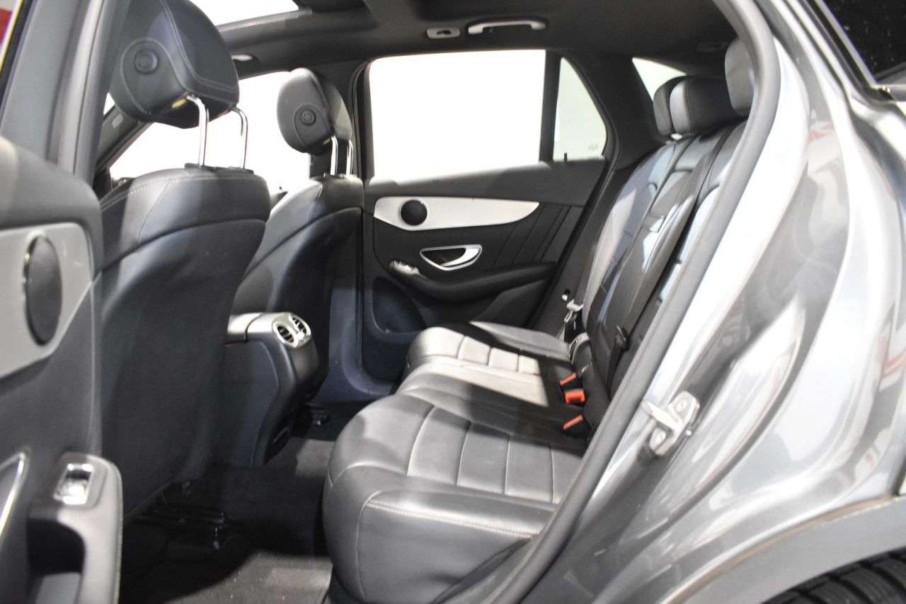 MERCEDES-BENZ CLASE GLC en Minoautos