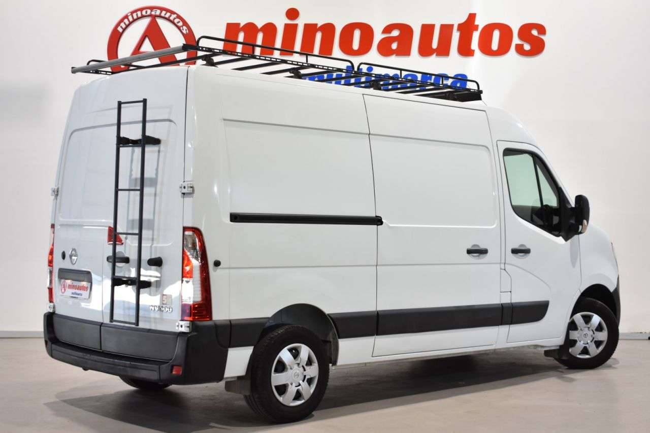 NISSAN NV400 en Minoautos