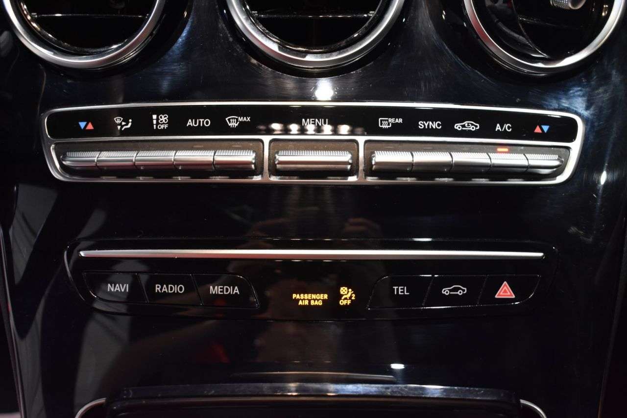 MERCEDES-BENZ CLASE C en Minoautos