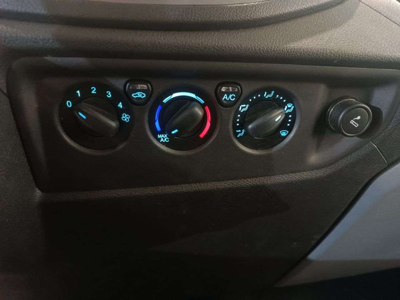 FORD TRANSIT en Minoautos