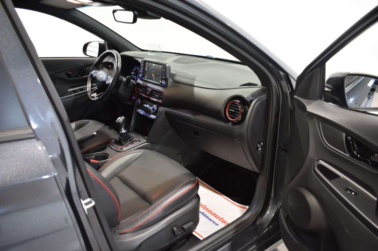 HYUNDAI KONA en Minoautos