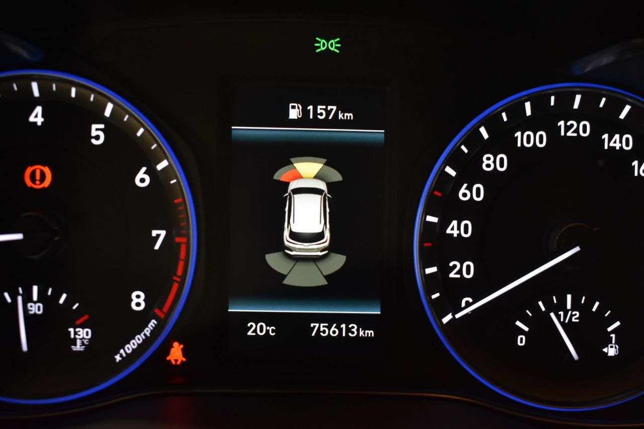 HYUNDAI KONA en Minoautos