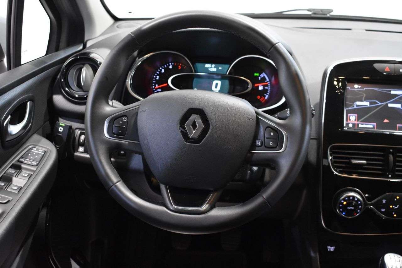 RENAULT CLIO en Minoautos