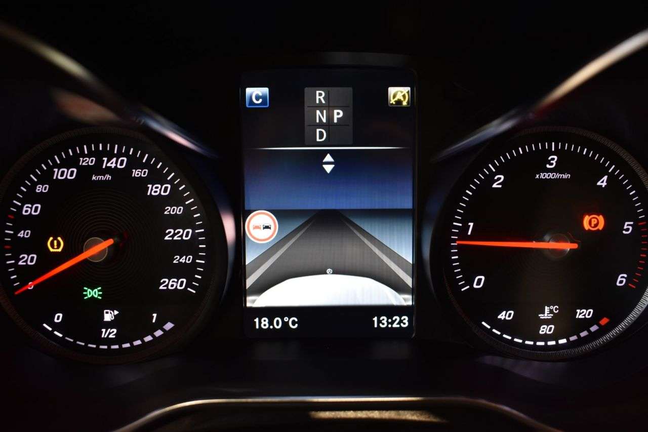 MERCEDES-BENZ CLASE GLC en Minoautos