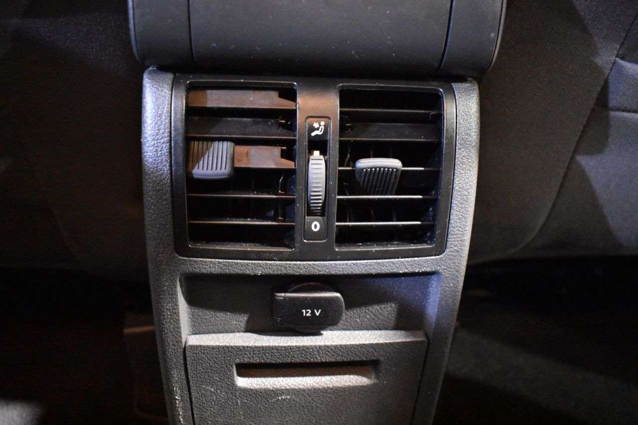 VW TOURAN en Minoautos