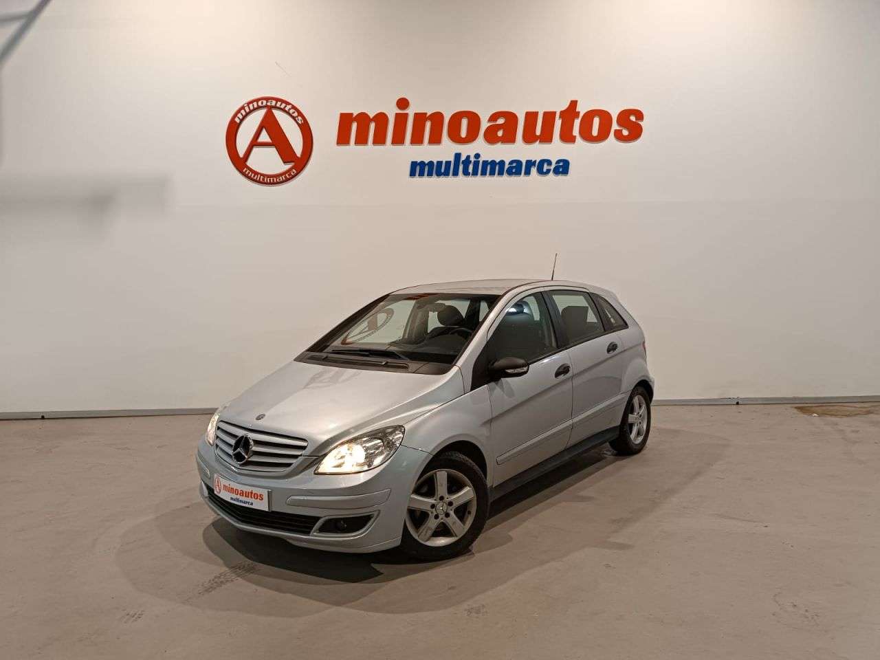 MERCEDES-BENZ CLASE B en Minoautos