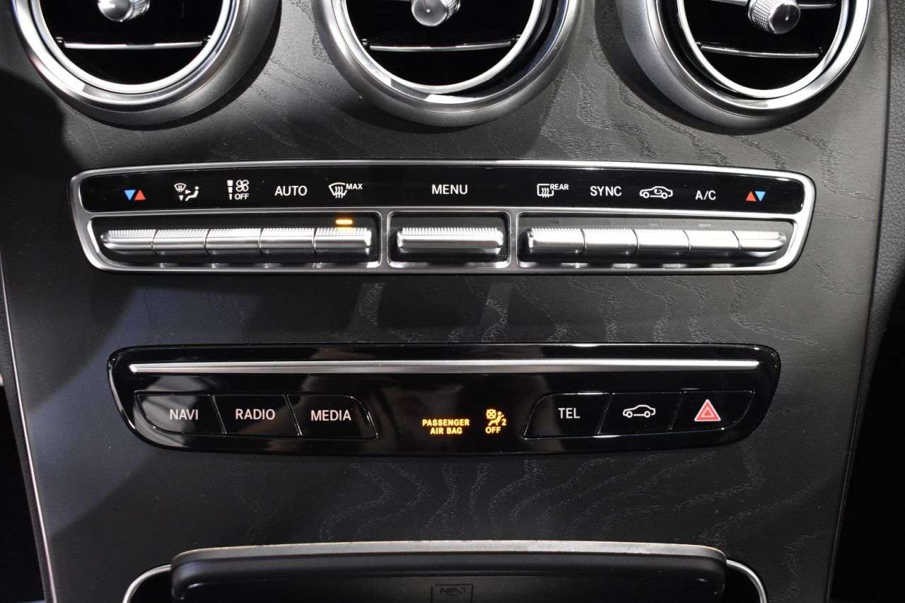 MERCEDES-BENZ CLASE C en Minoautos