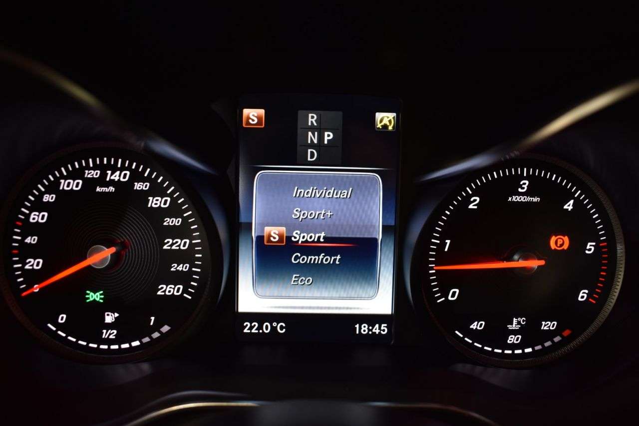 MERCEDES-BENZ CLASE GLC en Minoautos