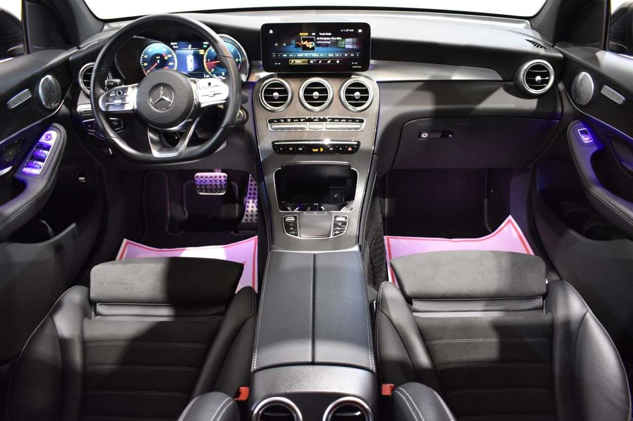 MERCEDES-BENZ GLC COUP� en Minoautos