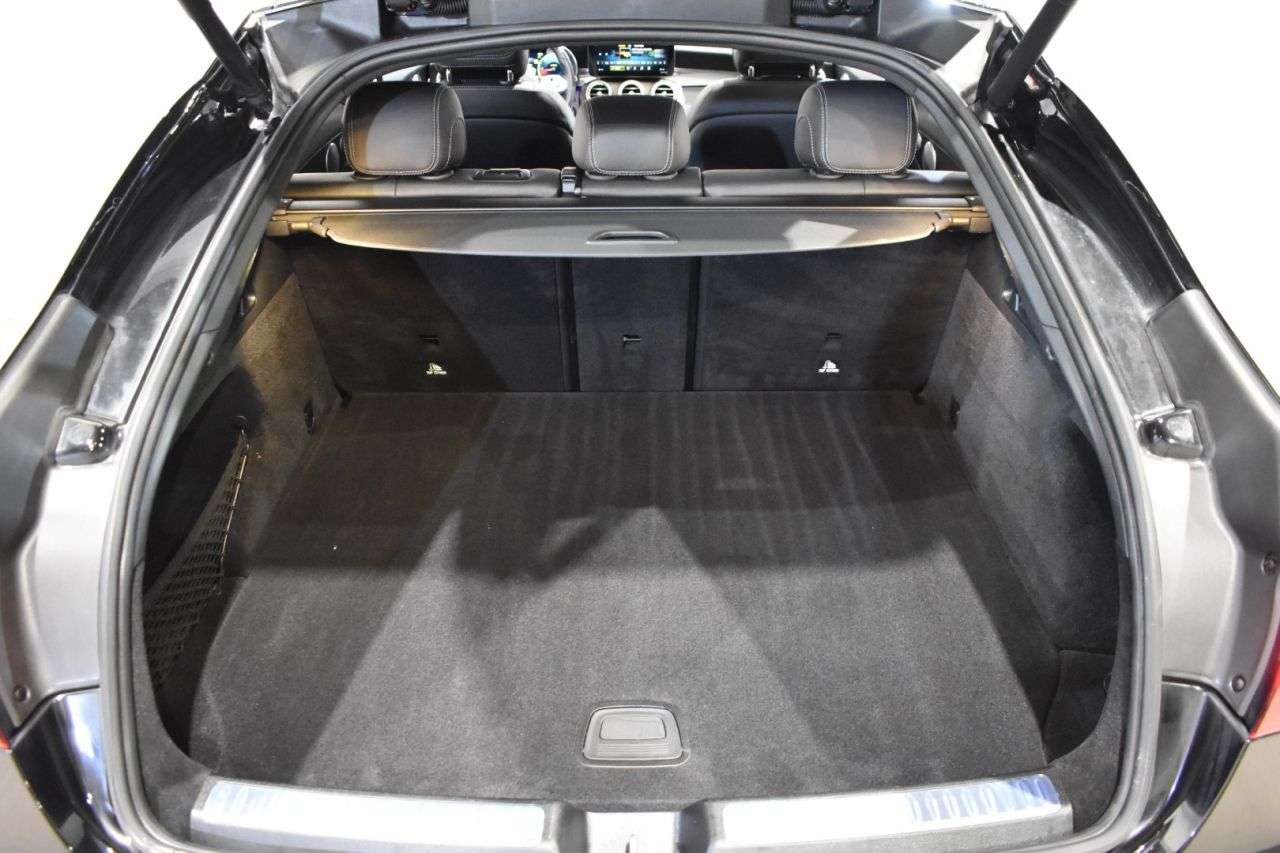 MERCEDES-BENZ GLC COUP� en Minoautos