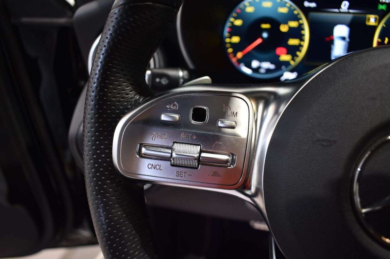 MERCEDES-BENZ GLC COUP� en Minoautos