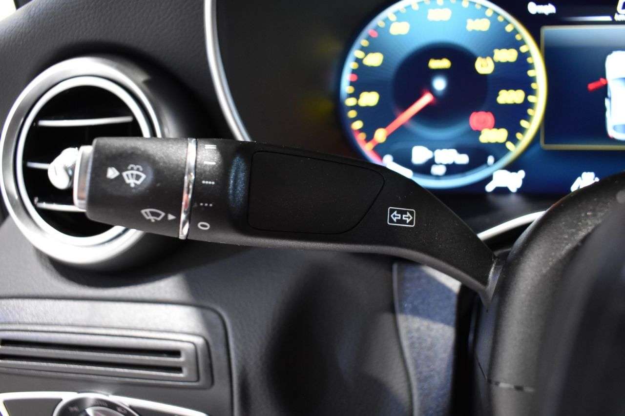 MERCEDES-BENZ GLC COUP� en Minoautos