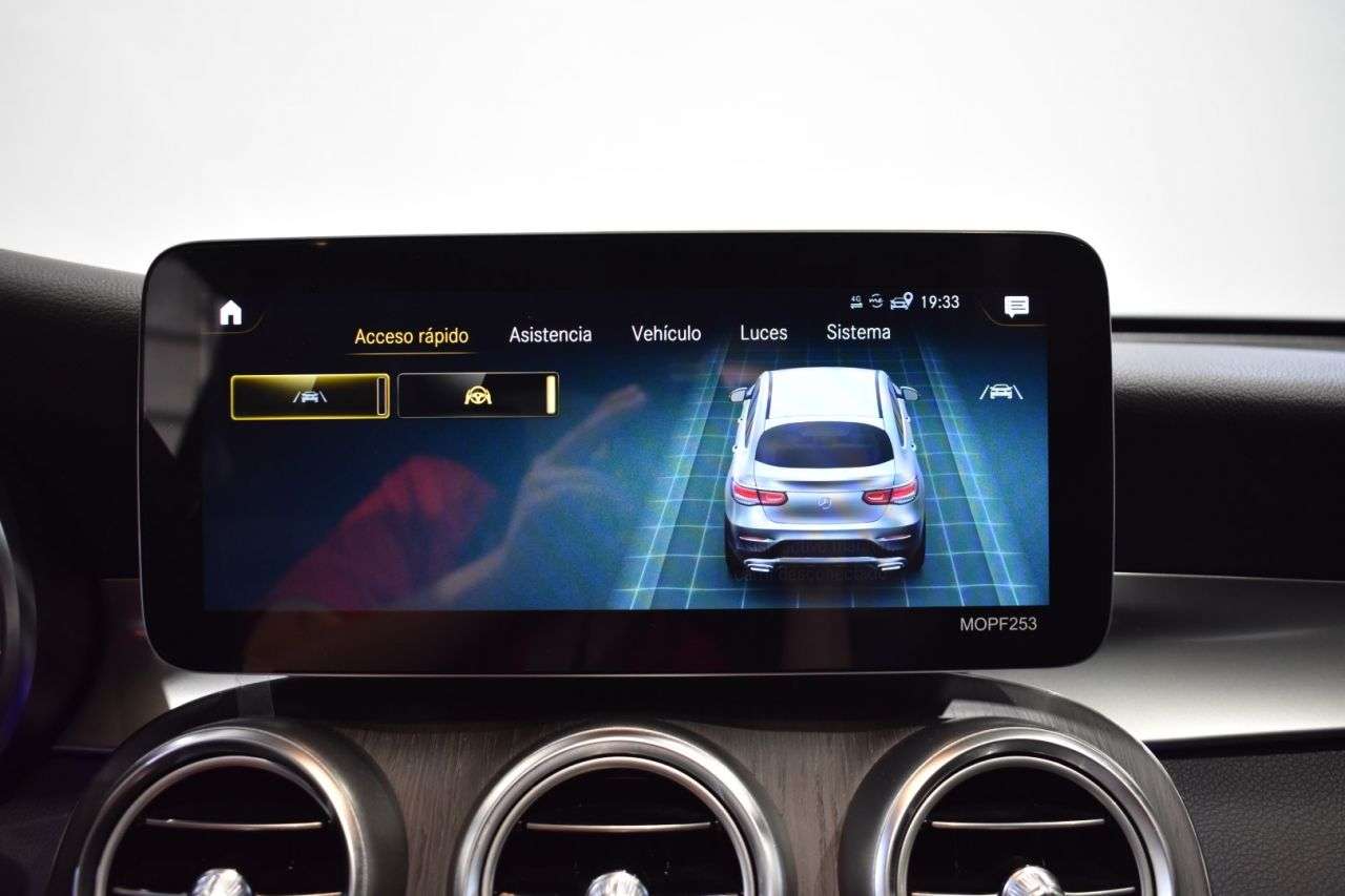 MERCEDES-BENZ GLC COUP� en Minoautos