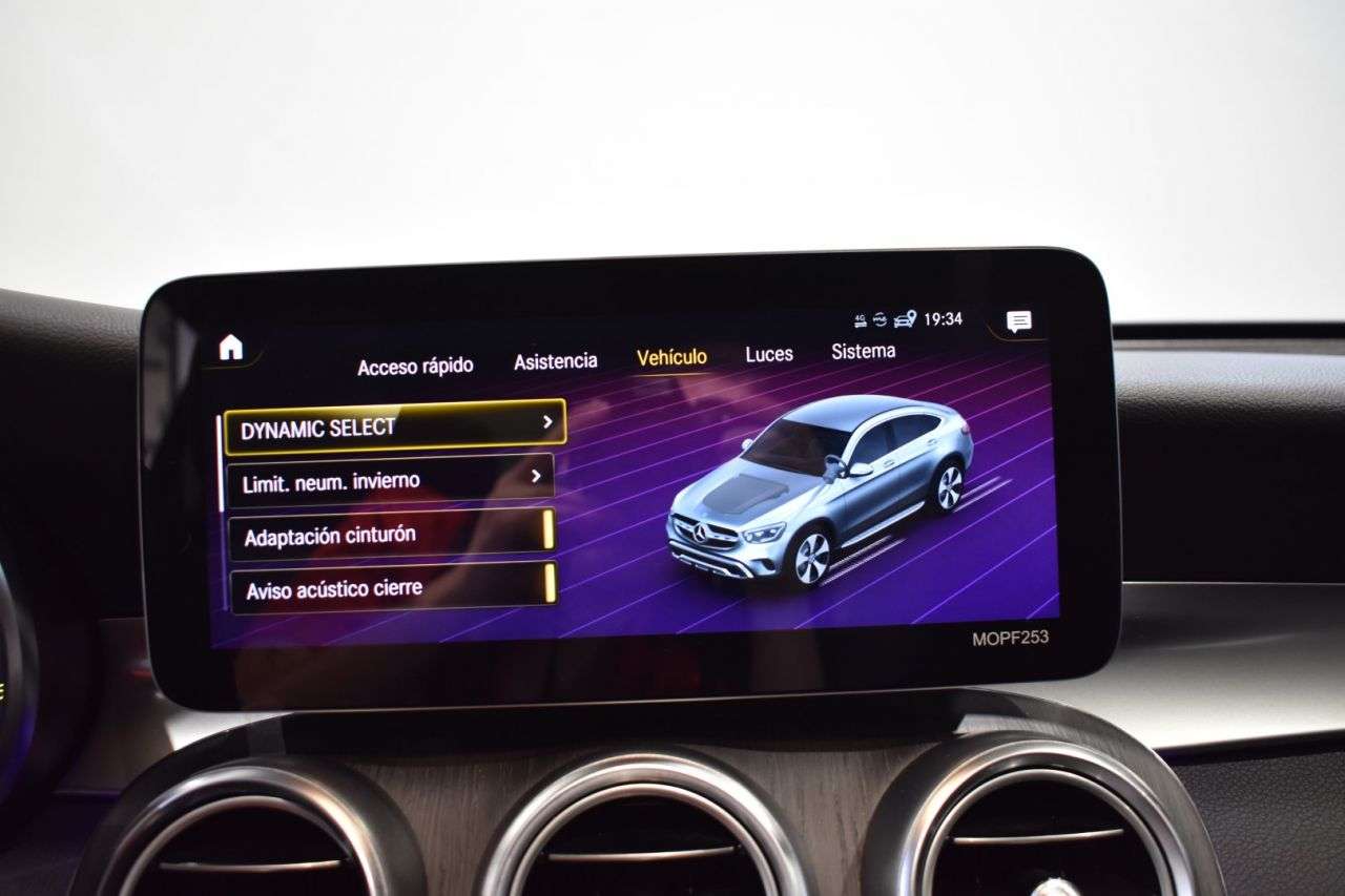 MERCEDES-BENZ GLC COUP� en Minoautos