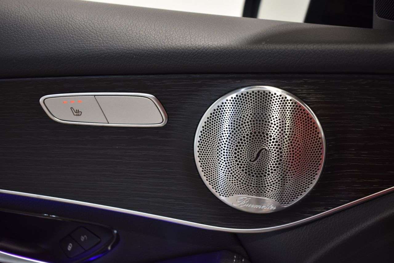 MERCEDES-BENZ GLC COUP� en Minoautos