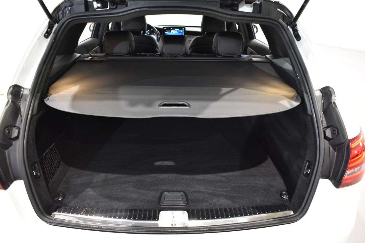 MERCEDES-BENZ CLASE C en Minoautos