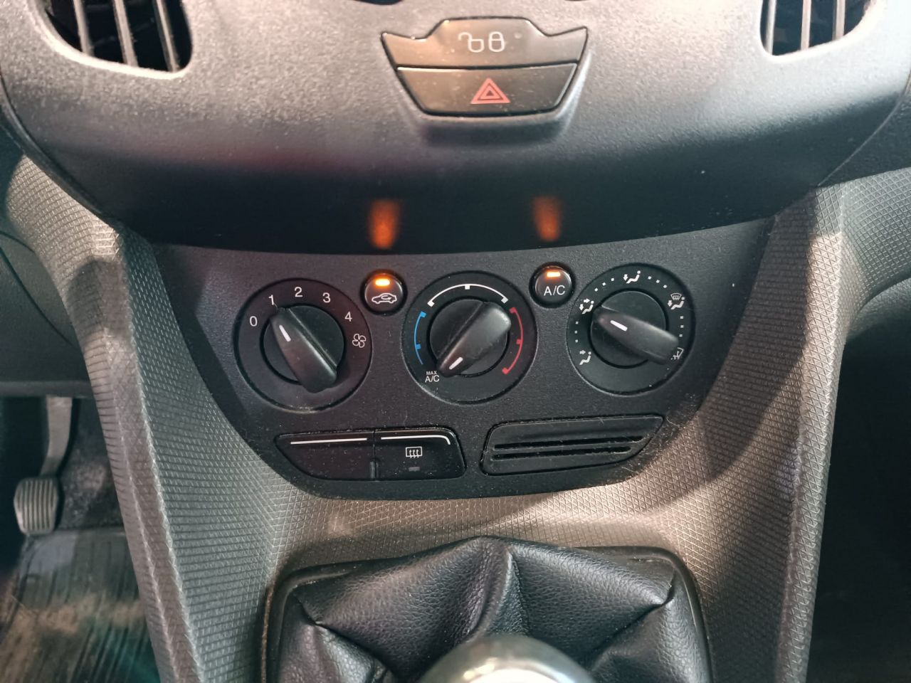 FORD TRANSIT en Minoautos