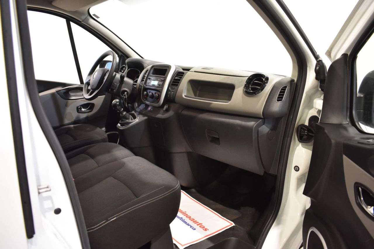 RENAULT TRAFIC en Minoautos