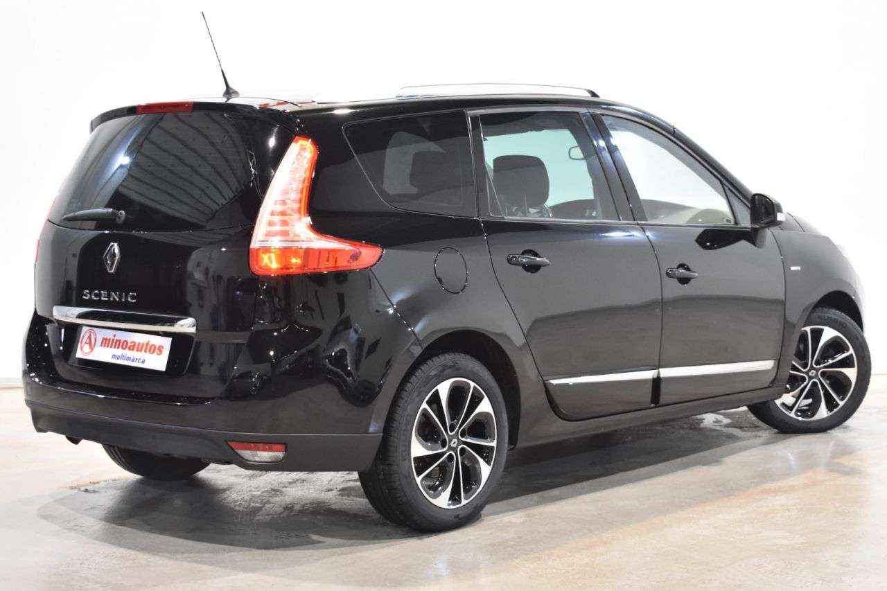 RENAULT GRAND SCENIC en Minoautos