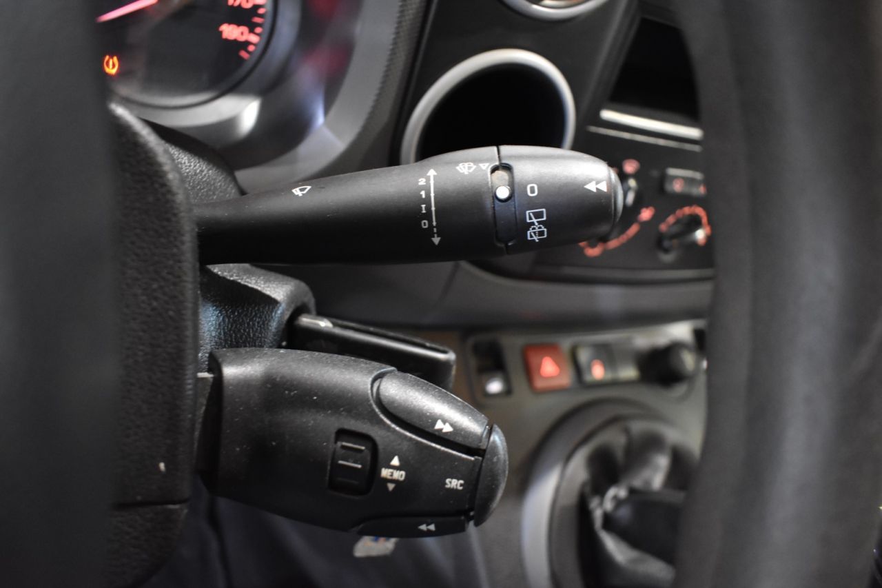 PEUGEOT PARTNER en Minoautos
