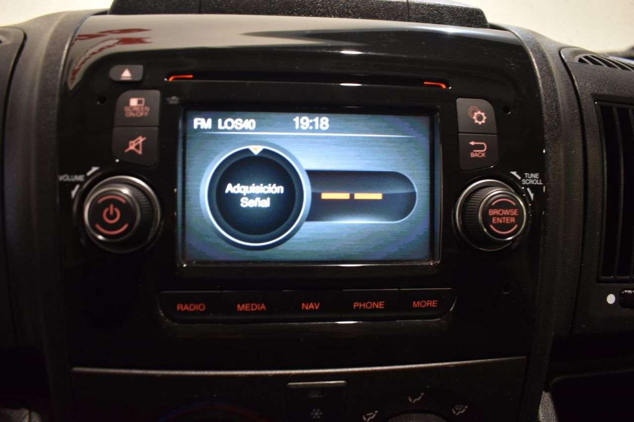 PEUGEOT BOXER en Minoautos